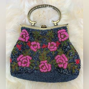 Gorgeous hand beaded 1920s inspired purse